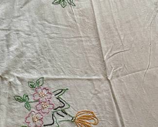 ANTIQUE BRIDGETABLE CLOTH