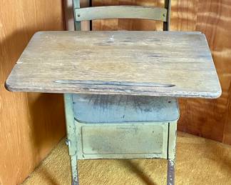 ANTIQUE SCHOOL DESK