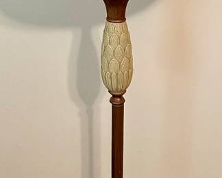 ANTIQUE FLOOR LAMP
