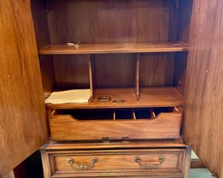 VINTAGE "WHITE" FURNITURE WARDROBE