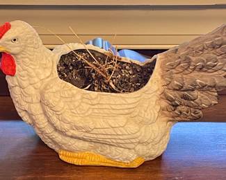 CHICKEN/ROOSTER DECOR - PLANTER