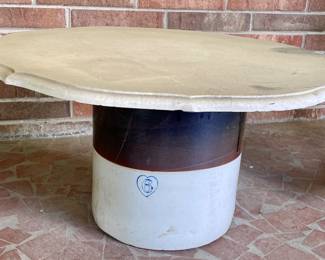 6-GALLON CROCK W/TABLE-TOP