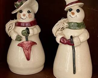 POTTERY CHRISTMAS DECOR