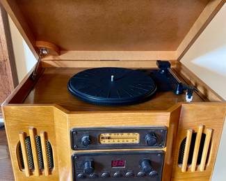 SPIRIT OF ST. LOUIS AM/FM/PHONO