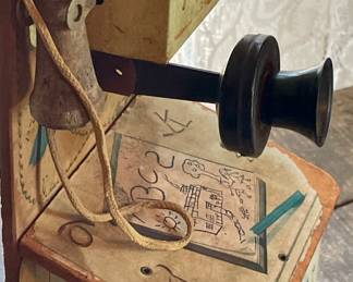 VINTAGE RANCH PHONE by GONG BELL MFG. CO. 