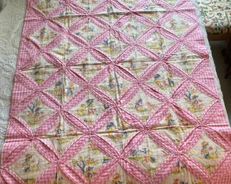 VINTAGE BABY QUILT
