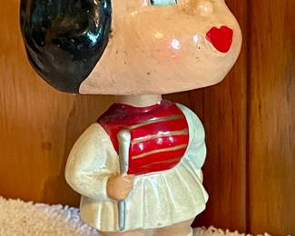 ANTIQUE BOY/GIRL KISSING BOBBLE HEADS - ST LOUIS CARDINALS