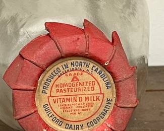 GUILFORD DAIRY BOTTLE W/PAPER CAP