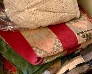 QUILTS, QUILTS, QUILTS