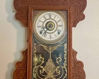 ANTIQUE KITCHEN CLOCK