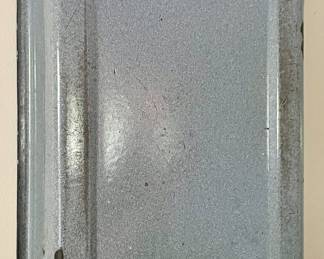 VINTAGE/ANTIQUE ENAMEL BAKING PAN