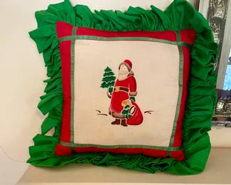 CHRISTMAS PILLOW