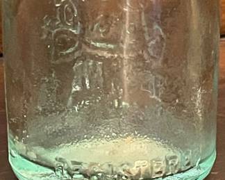 VINTAGE/ANTIQUE PEPSI-COLA BOTTLE