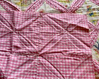 VINTAGE BABY QUILT