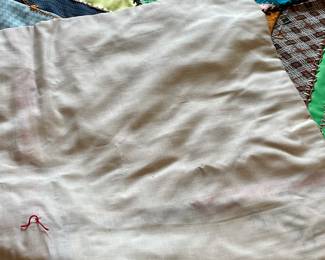 ANTIQUE GROUP BABY QUILT