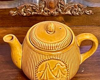 VINTAGE TEAPOT