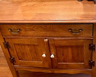 ANTIQUE OAK WASH STAND/CABINET WITH MIRROR