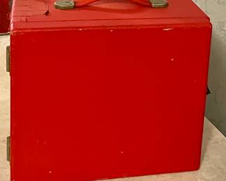 VINTAGE KRAEMER LITTLE MODISTE SEWING MACHINE