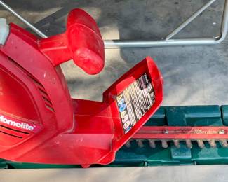 HOMELITE HEDGE TRIMMER