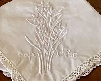 VINTAGE/ANTIQUE LINENS