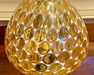 ANTIQUE OIL LAMP GLOBE