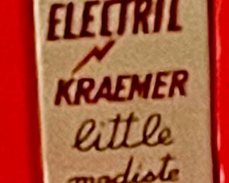 VINTAGE KRAEMER LITTLE MODISTE SEWING MACHINE