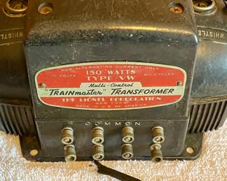 ANTIQUE LIONEL TRAINMASTER TRANSFORMER