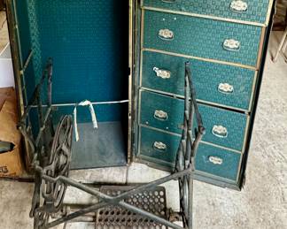 Sewing Machine Frame, Stand Up Trunk