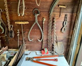 Antique and Vintage Tools