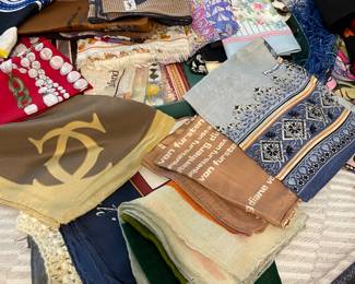 Silk Scarves, Diane vonfustnburg, MC, Vera, 
