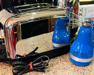 Who doesn’t need a good toaster?! 