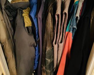 Clothes: 
Mavu 
Levi Strauss 
Eddie Bauer 
Newport 
Hammacher Schlemmer 
Pendleton 
Paul Fredrick 
Jos A Bank 
Bollé
Chaps 
Duluth trading co 
Olive kuhl 
Express 
Oscar de larenta 
Clear water 
Robert Graham 
Tulliano 
Bugatchi