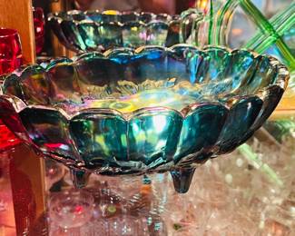 Beautiful carnival glass 
