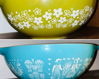 Vintage Pyrex 