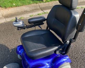 Atlanta’ powered wheel chair. Amazing condition! Available now. Call Linda at 615-268-5388