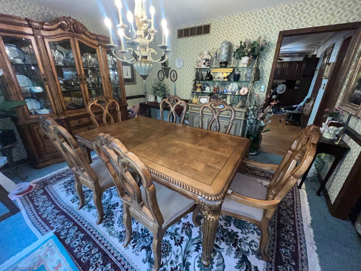 Maple Street Estate Sales 50 of Saturday... starts on 6/12/2024