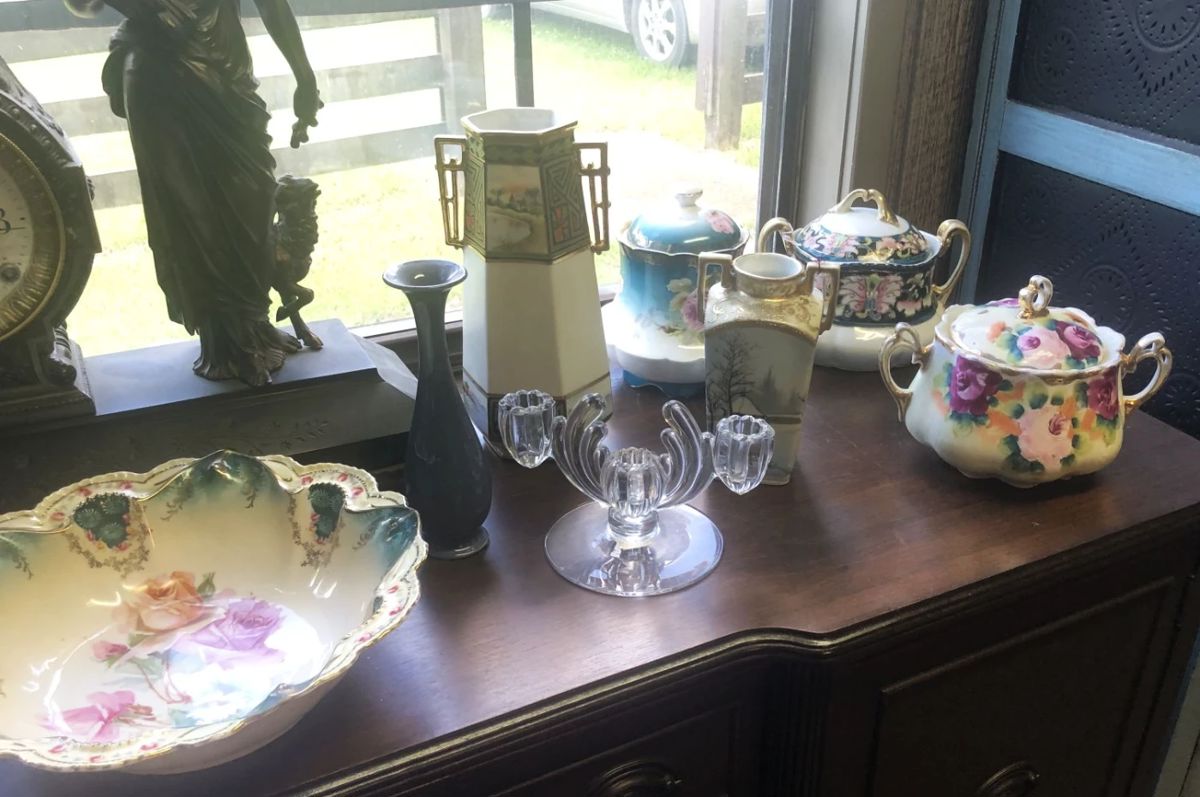 Roy & Jean Slater 3 Day Estate Sale Back... starts on 6/7/2024