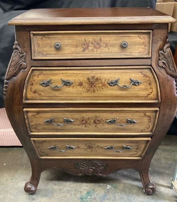 CT491VBombay Style Dresser