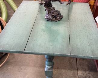 CT473Table With Cowboy