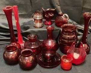 CT425Red Glassware Delight