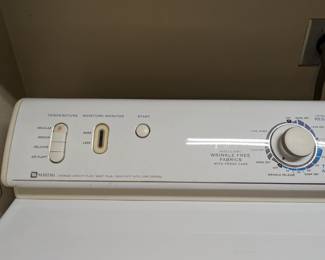Maytag Electric Dryer excellent condition &#128077;