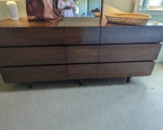 Because it's so beautiful .. she gets another pic