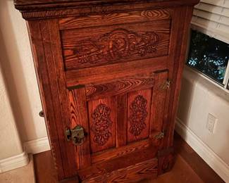 Vintage oak ice box .