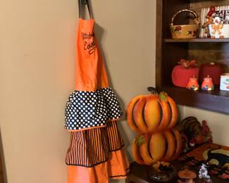 Apron & Halloween