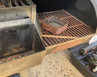 Wood & gas double grill