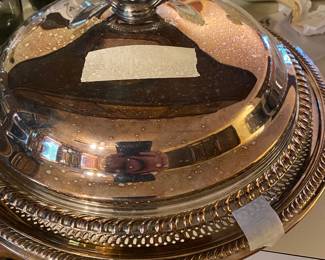 Serving Dish with lid