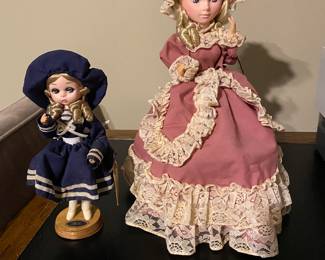 Bradley Dolls together 