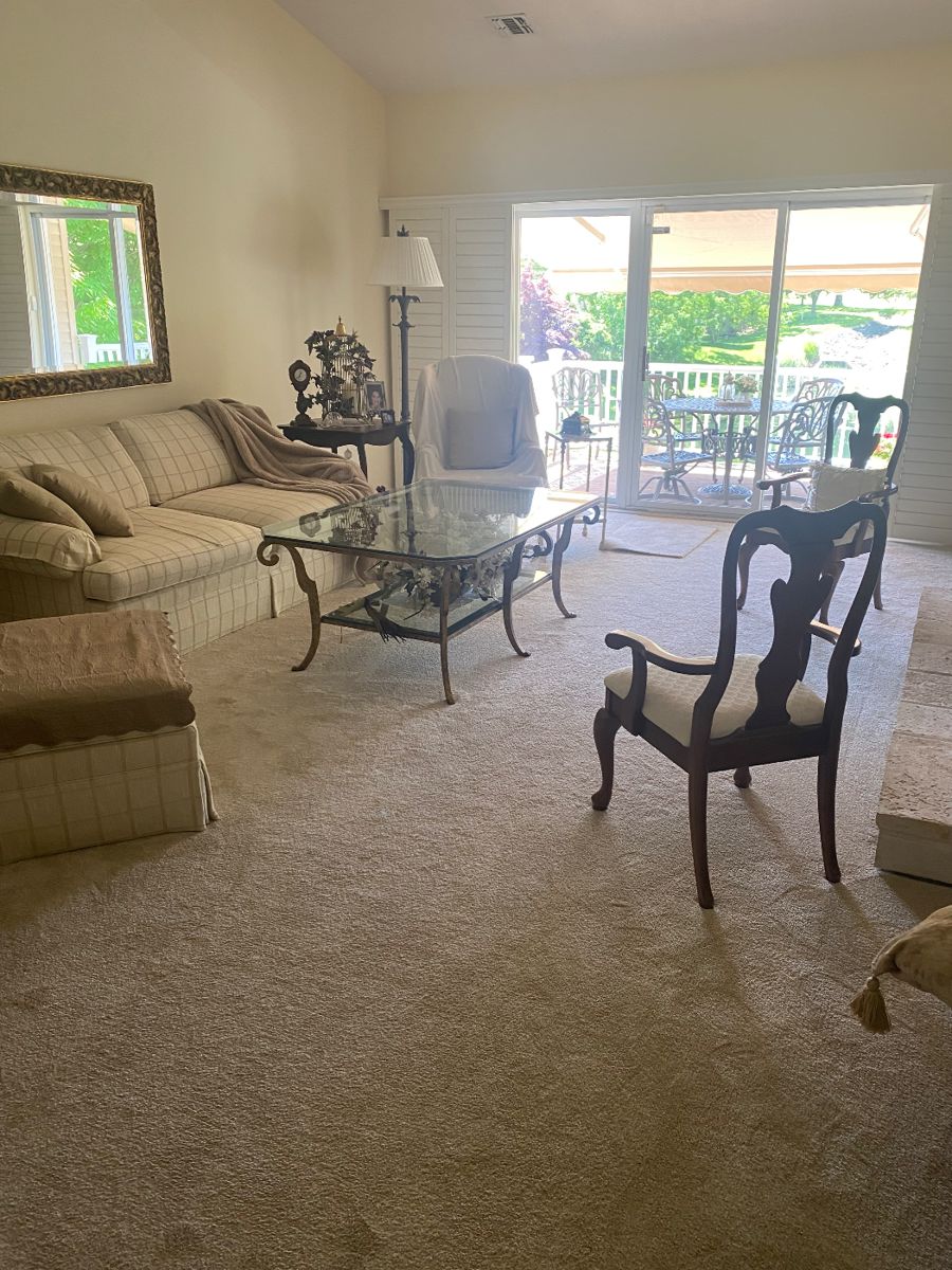 Total Contents Upscale Condo Hauppauge Phone... starts on 5/30/2024