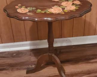 Vintage Hand Painted Floral Tilt Top Table, 20.5"x14"x21.5"h
