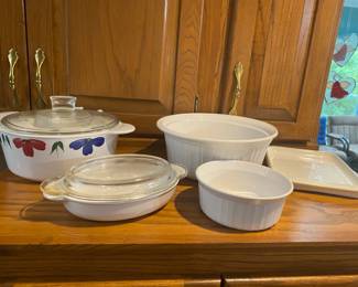 Lot of 5 Corning Ware Dishes
